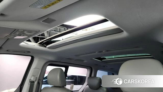 Hyundai The New Grand Starex id 3813811 из Кореи 10