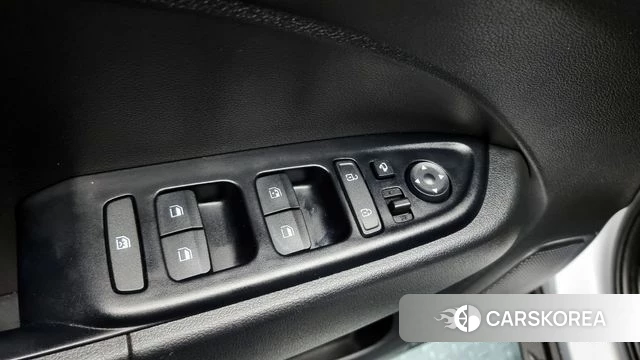 Hyundai Venue id 3795708 из Кореи 10