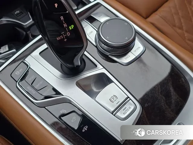 BMW 7 Series (G11) id 3060369 из Кореи 10