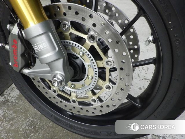 Honda CB1300SF SP id 4184223 из Японии 10