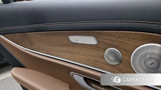 Mercedes-Benz E-Class W213 id 3735876 из Кореи 10