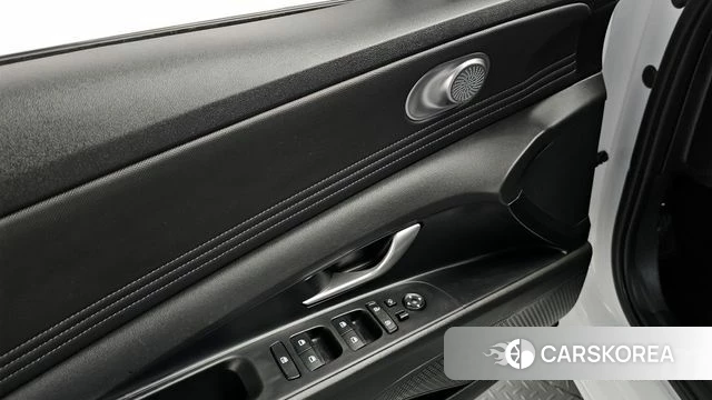 Hyundai Avante Hybrid (CN7) id 3851933 из Кореи 10