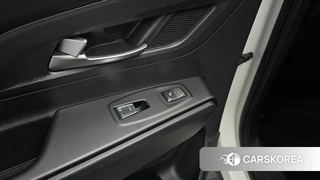 Ssangyong Beautiful Korando id 3859321 из Кореи 10