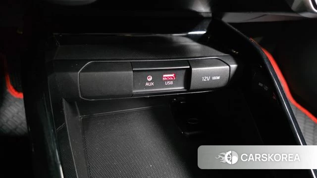 Kia Stonic id 4384790 из Кореи 10