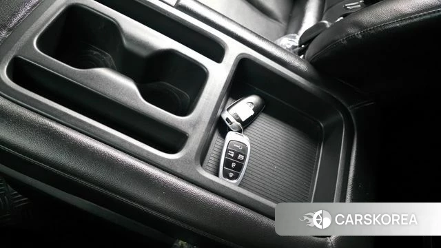 Hyundai Staria id 4224187 из Кореи 10