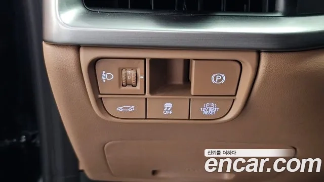 Hyundai Grandeur Hybrid (GN7) id 2954267 из Кореи 10