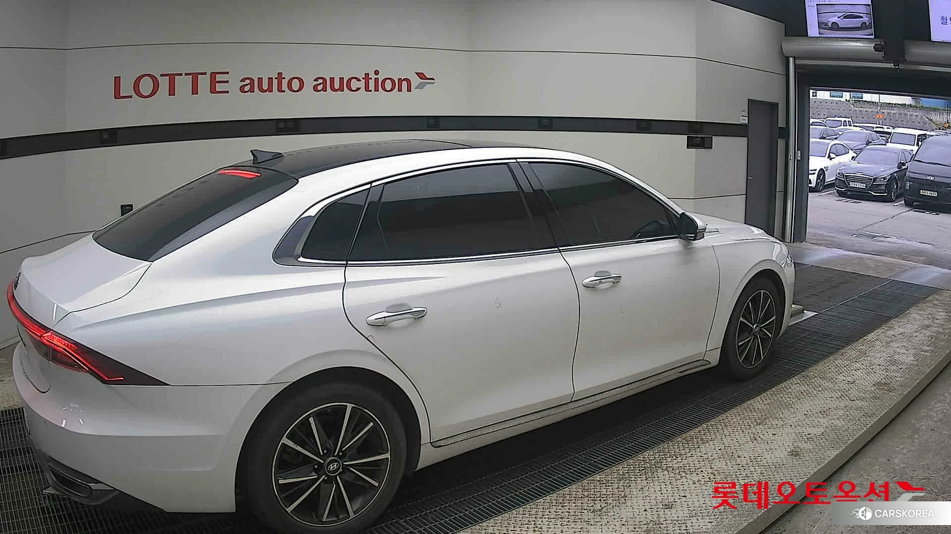 Hyundai Grandeur id 4289423 из Кореи 10