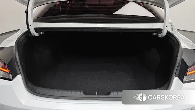 Hyundai Avante (CN7) id 3722846 из Кореи 10