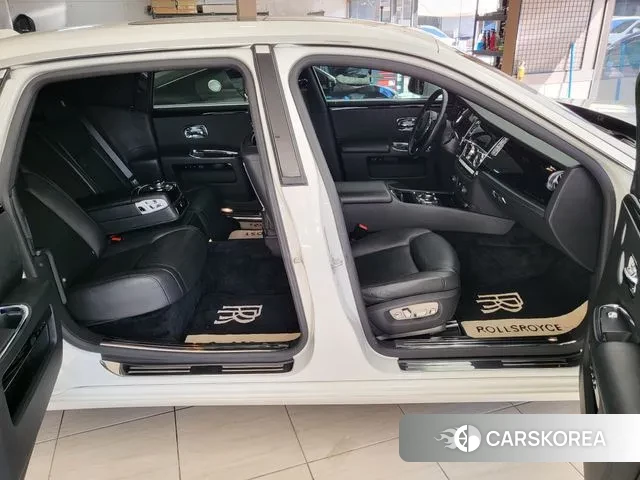 Rolls-Royce Ghost id 3324950 из Кореи 10