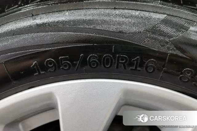 Nissan Xuan Yi id 4313999 из Китая 10