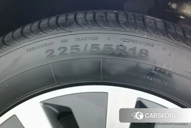 Audi A6L id 4275671 из Китая 10