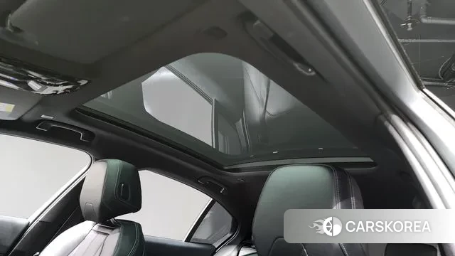 BMW 5 Series (G60) id 3341753 из Кореи 10