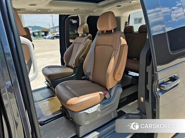 Hyundai Staria id 4454826 из Кореи 10