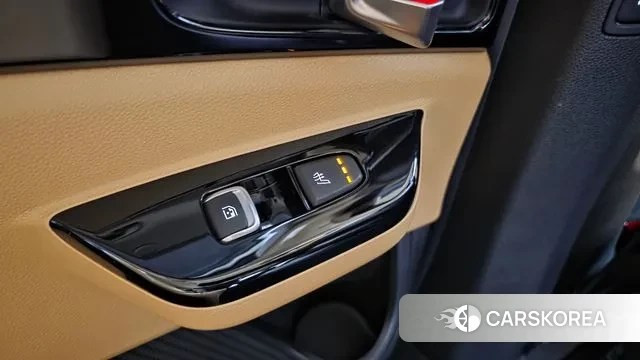 Kia Carnival 4th generation id 3758888 из Кореи 10