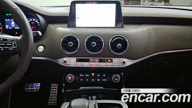 Kia Stinger id 2802536 из Кореи 10