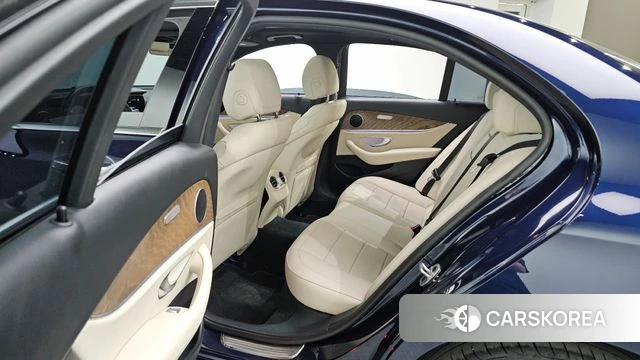 Mercedes-Benz E-Class W213 id 4224642 из Кореи 10