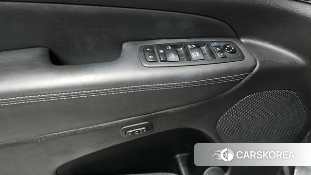 Jeep Grand Cherokee id 4377887 из Кореи 10