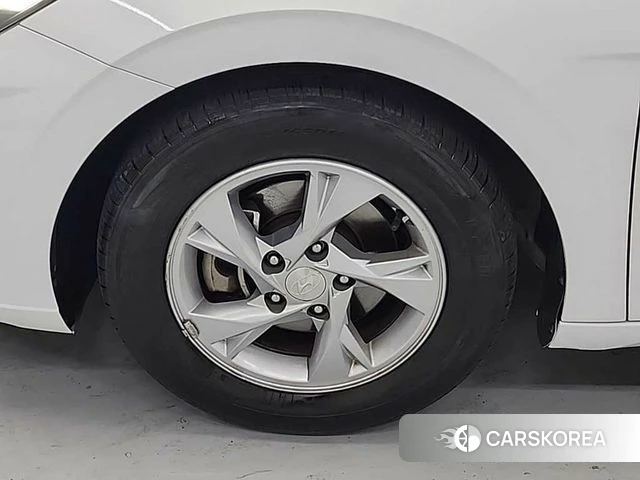 Hyundai Avante (CN7) id 4212017 из Кореи 10