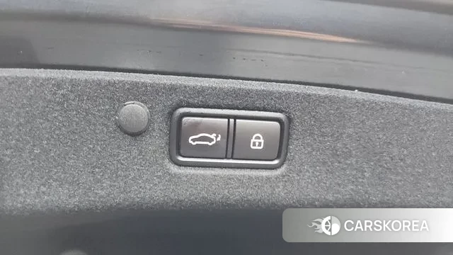 Hyundai The New Grandeur IG Hybrid id 3708793 из Кореи 10