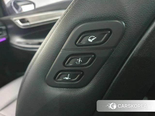 Hyundai The New Grandeur IG id 4642341 из Кореи 10