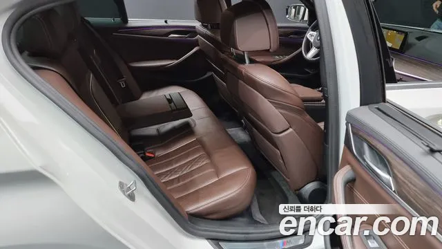 BMW 5 Series (G30) id 2718253 из Кореи 10