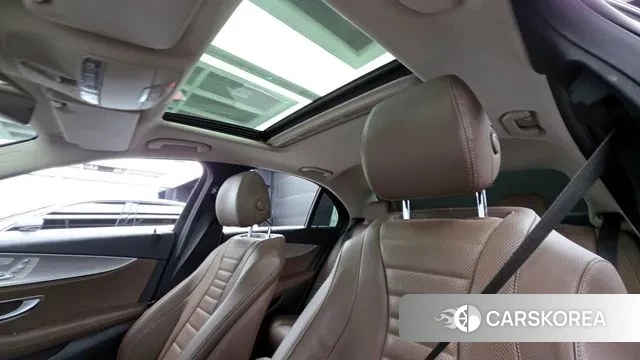 Mercedes-Benz E-Class W213 id 3709102 из Кореи 10
