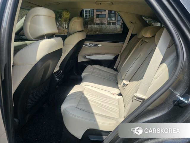 Genesis GV70 id 3838109 из Кореи 10