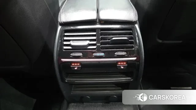 BMW 5 Series (G30) id 3004843 из Кореи 10