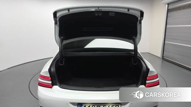 Genesis G80 (RG3) id 4636001 из Кореи 10