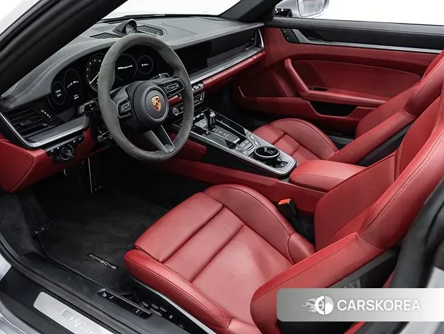 Porsche 911(992) id 3605727 из Кореи 10