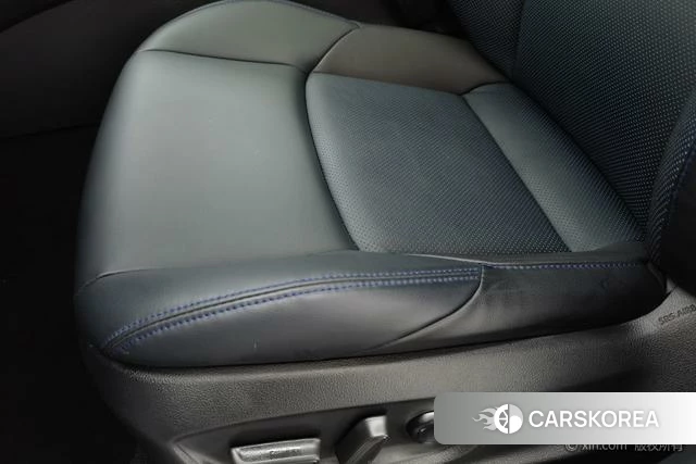 Toyota C-HR id 4321262 из Китая 10