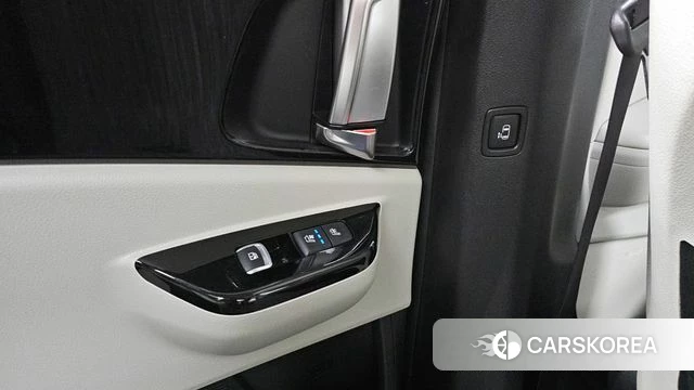 Kia Carnival 4th generation id 3954651 из Кореи 10