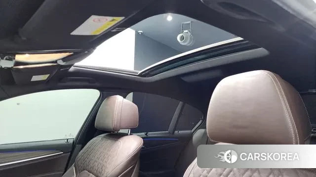 BMW 5 Series (G30) id 3682685 из Кореи 10