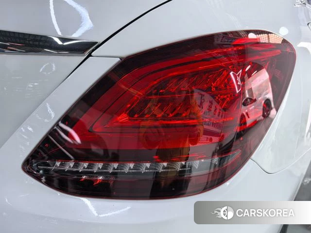 Mercedes-Benz Class C id 4218664 из Китая 10
