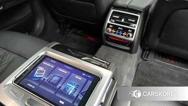 BMW 7 Series (G11) id 3139998 из Кореи 10