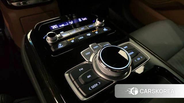 Genesis G90 id 4294512 из Кореи 10