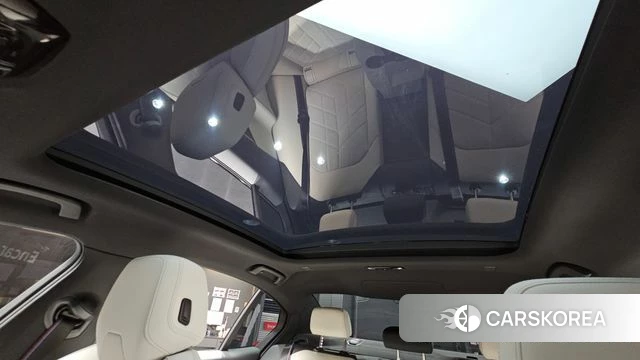 BMW 5 Series (G60) id 4499295 из Кореи 10