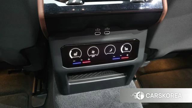 BMW 5 Series (G60) id 4630167 из Кореи 10