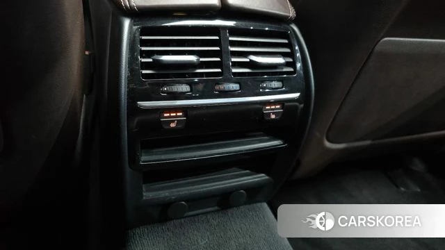 BMW 5 Series (G30) id 4269440 из Кореи 10