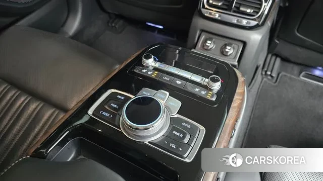 Genesis G90 id 3434392 из Кореи 10