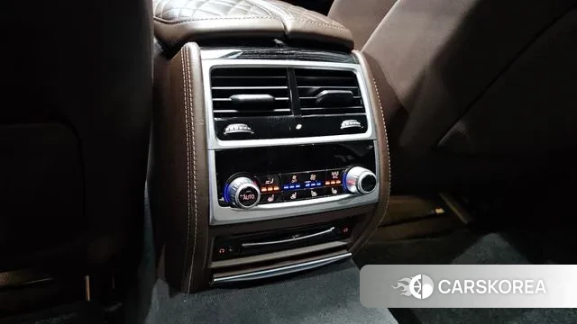 BMW 7 Series (G11) id 3504699 из Кореи 10