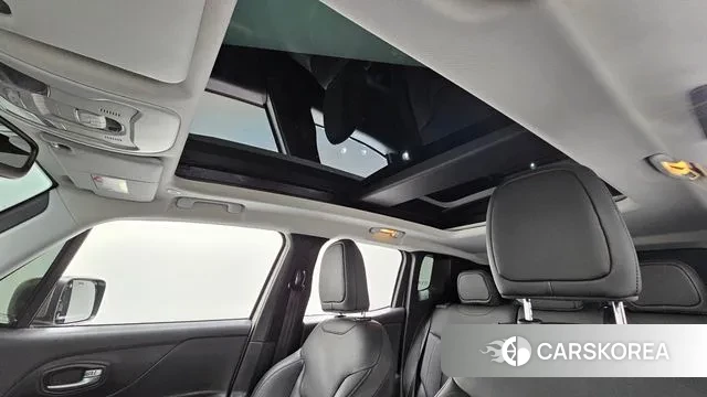 Jeep Renegade id 3552256 из Кореи 10