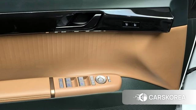 Hyundai Grandeur (GN7) id 4302812 из Кореи 10
