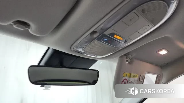 Hyundai Ionic 5 id 3349201 из Кореи 10