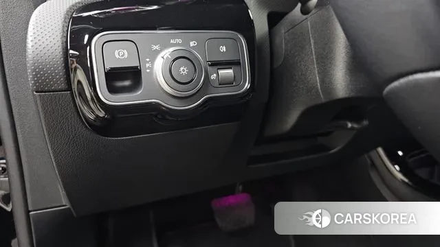 Mercedes-Benz A-Class W177 id 3487606 из Кореи 10