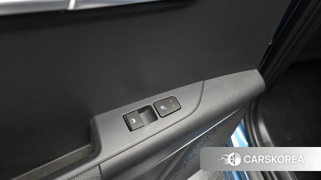 Kia Di Ol Nu Niro id 4186776 из Кореи 10