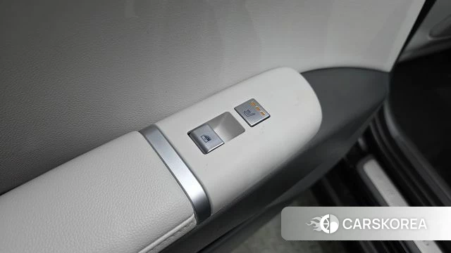 Hyundai Grandeur Hybrid (GN7) id 3922498 из Кореи 10