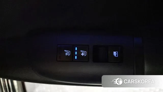 Hyundai Grandeur (GN7) id 2889226 из Кореи 10