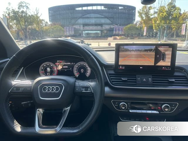 Audi Q5L Sportback id 4242077 из Китая 10