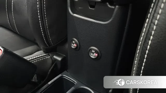 Toyota Prius C id 3612759 из Кореи 10